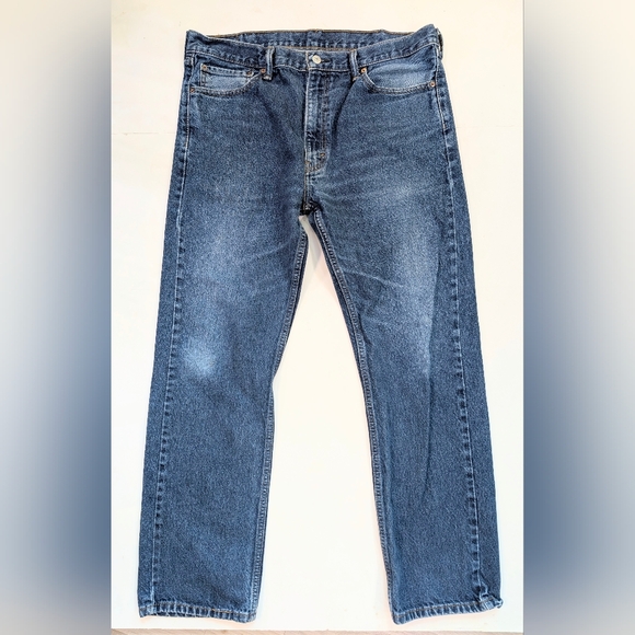 Levi's 505 Regular Fit Straight Leg Blue Wash Denim Jeans Men's‎ 38x32 - Picture 1 of 5